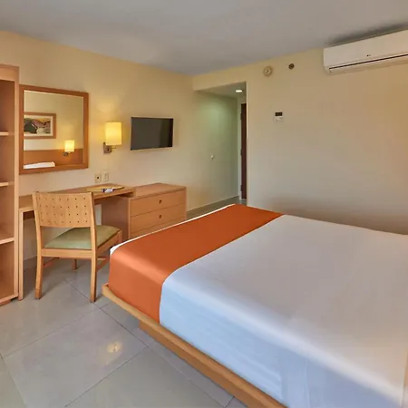 City Express By Marriott Mazatlán Exterior foto