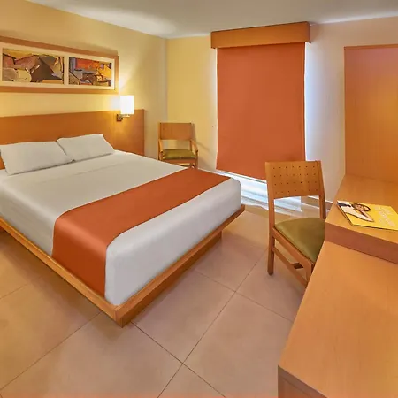 City Express By Marriott Mazatlán Exterior foto