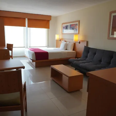City Express By Marriott Mazatlán Exterior foto